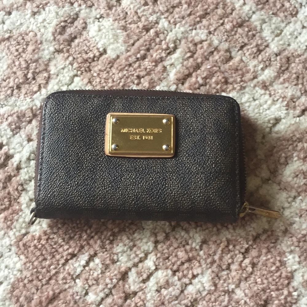 Michael Kors wallet